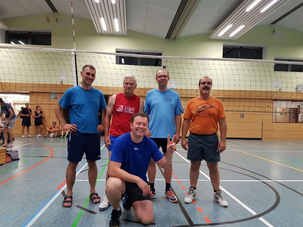 2. Platz beim Volleyballturnier