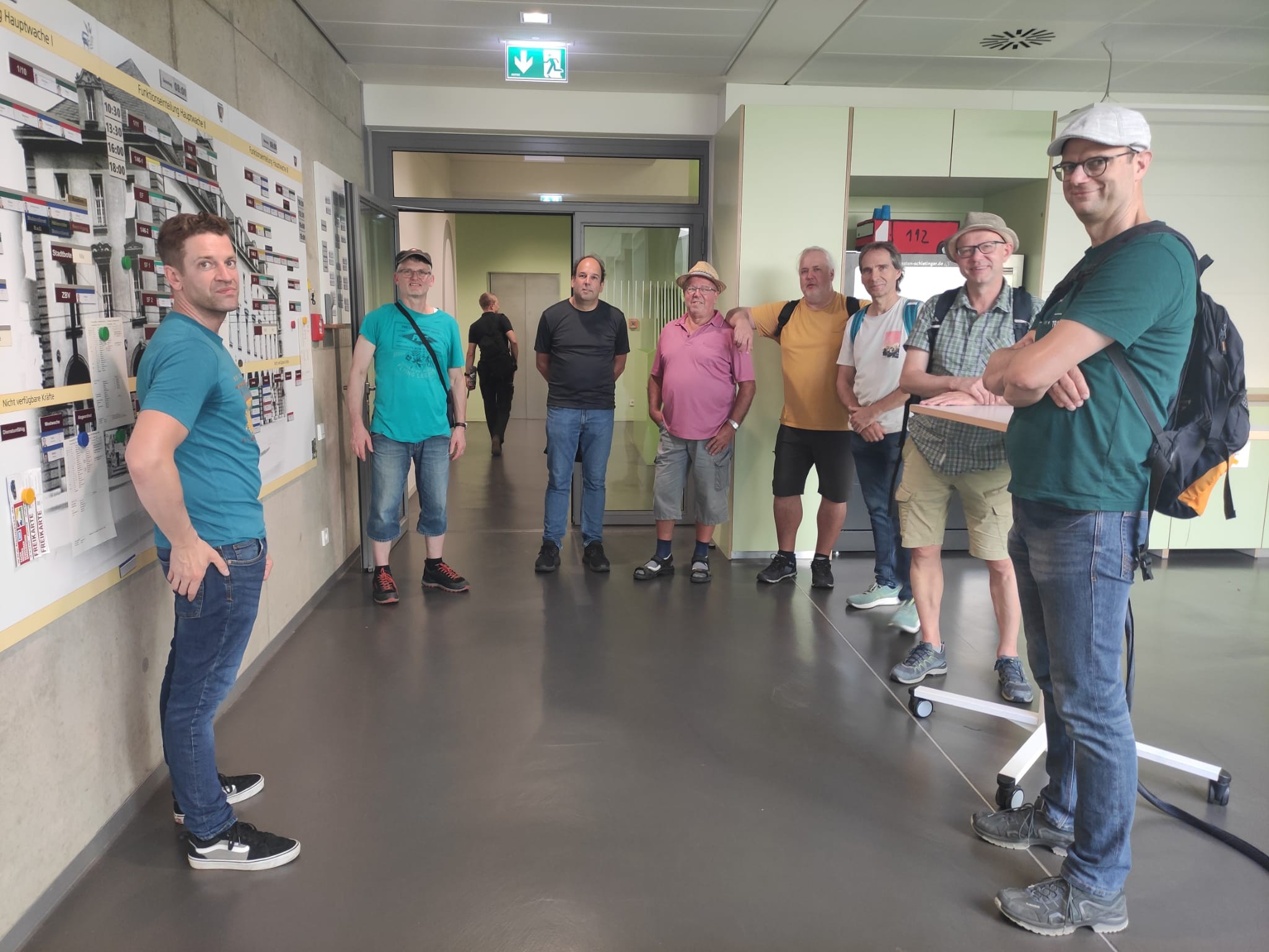 Ausflug der Volleyball-Jedermänner Urloffen zur Feuerwache Karlsruhe